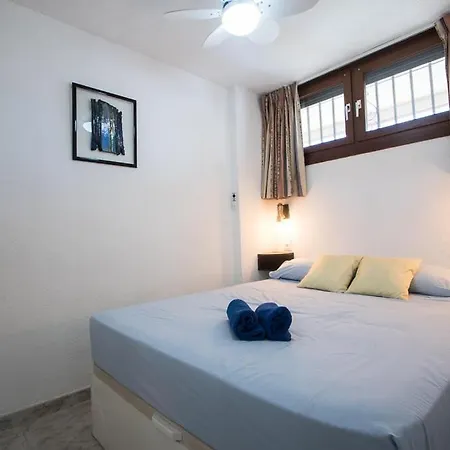 Precioso Piscis 12 * Benidorm